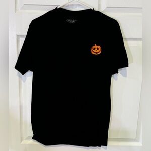 #13 Black medium mens shirt with pumpkin